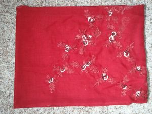 Embrodery scarf